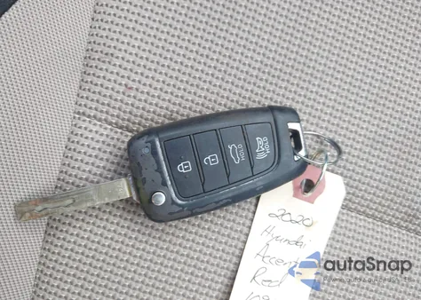 2020 Hyundai Accent Se z USA, uszkodzony, nr VIN 3KPC24A69LE109151